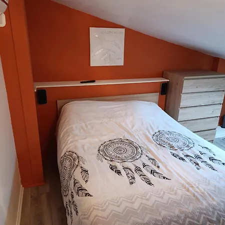 T3 Duplex, Centre Port, Clim, Garage, Piscine آجد