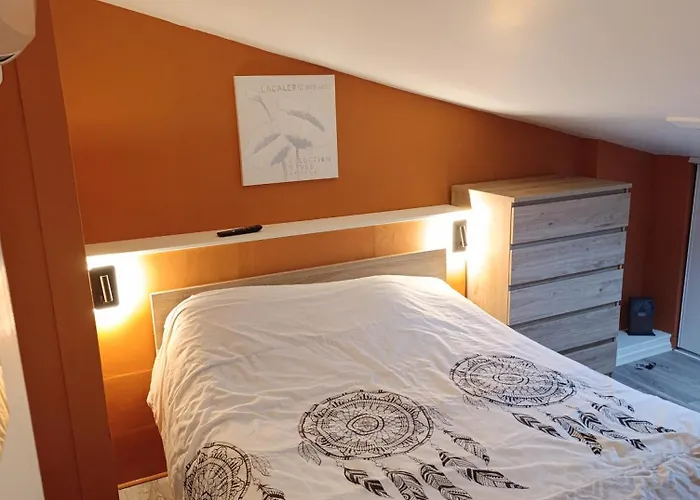 T3 Duplex, Centre Port, Clim, Garage, Piscine * אגדה