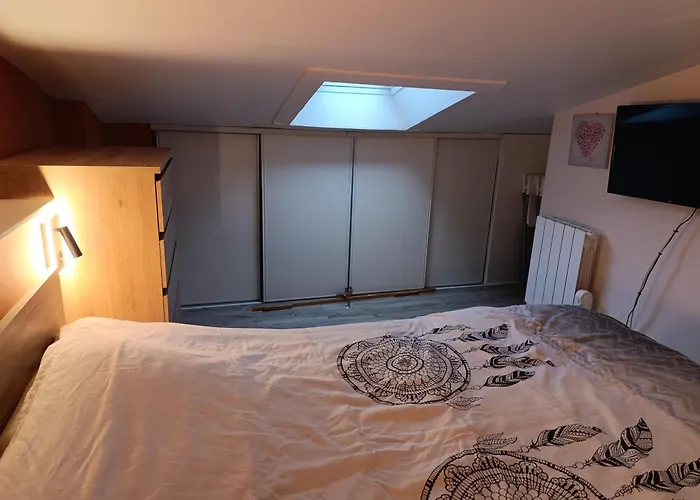 דירה T3 Duplex, Centre Port, Clim, Garage, Piscine