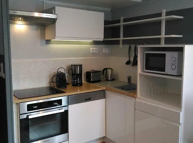 T3 Duplex, Centre Port, Clim, Garage, Piscine דירה אגדה